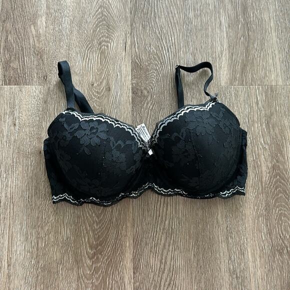 Victoria's Secret Lined Demi Bra Black Lace 34DD Underwire - Picture 1 of 3